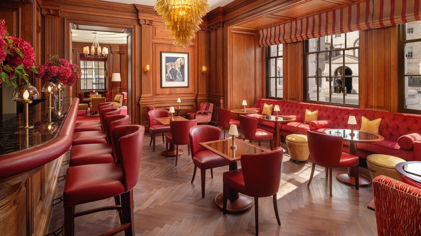 Raffles 230930 Fb Case Study3