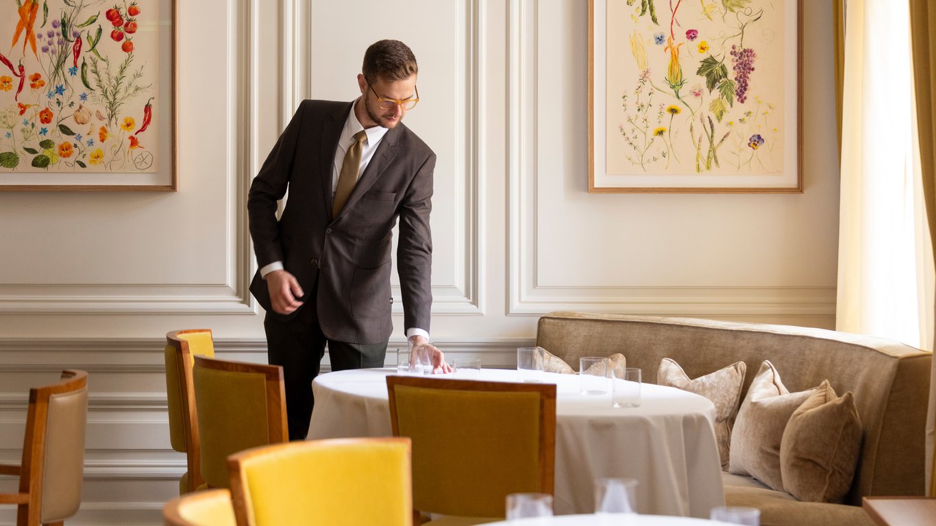 Raffles 230930 Fb Case Study53